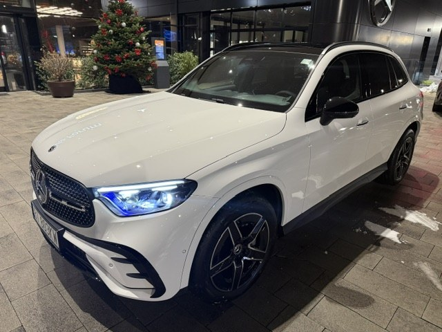 Mercedes-Benz GLC 220 d 4MATIC — zdjęcie 1 z 15