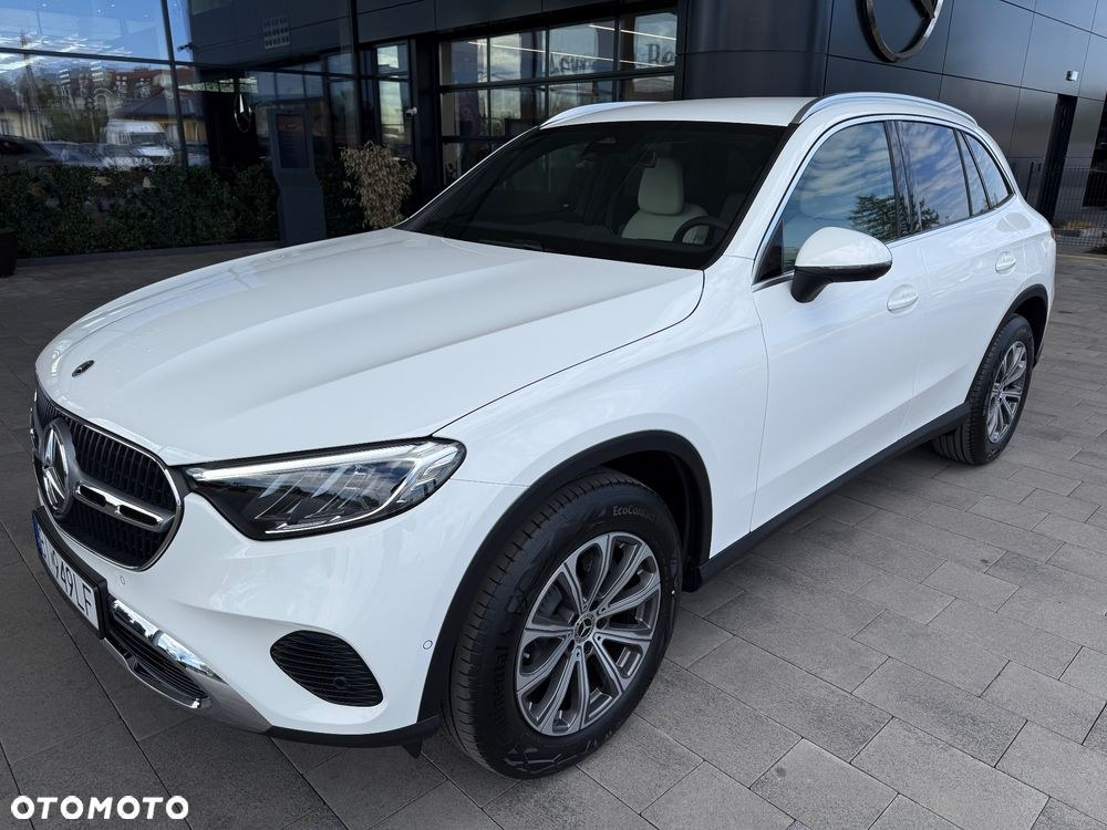 Mercedes-Benz GLC 200 d 4MATIC — zdjęcie 1 z 8