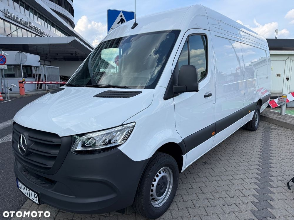 Mercedes-Benz Sprinter 317 L4H2 — zdjęcie 1 z 9